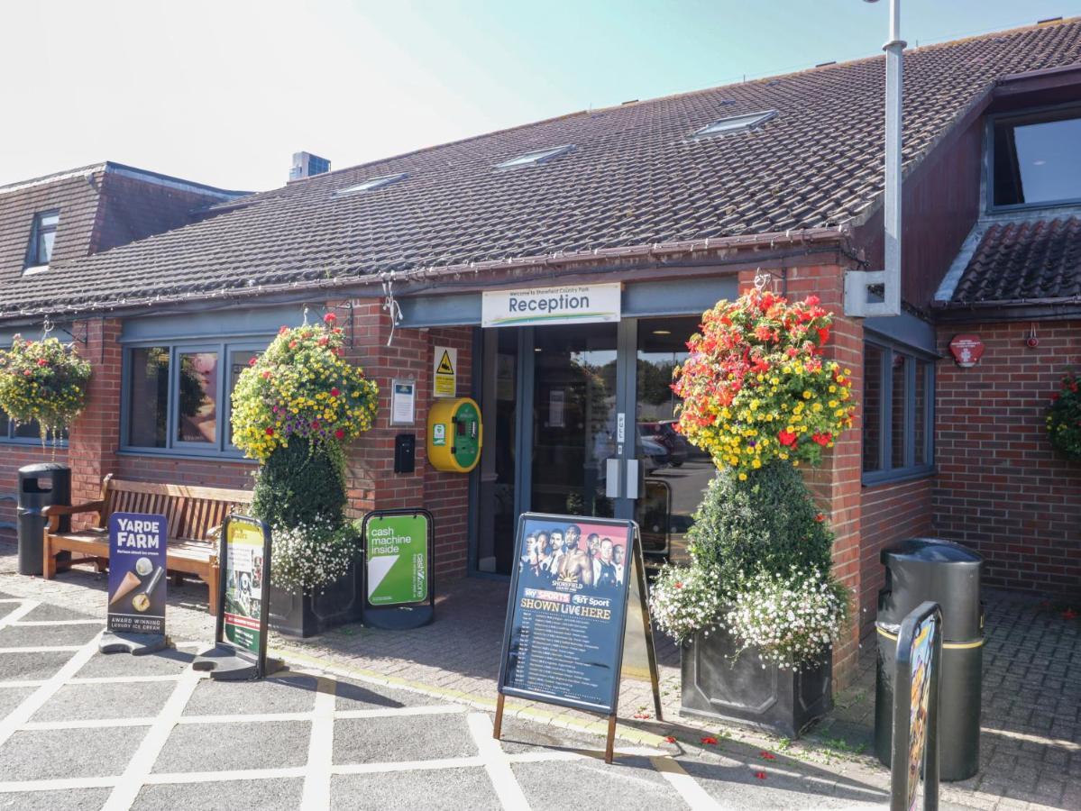 Amethyst Lodge Lymington Dış mekan fotoğraf